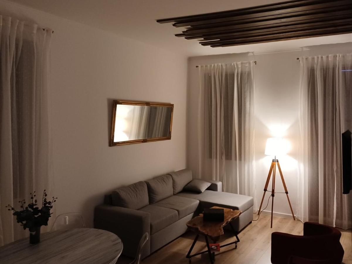 1571_Suites A1 나프팍토스 외부 사진